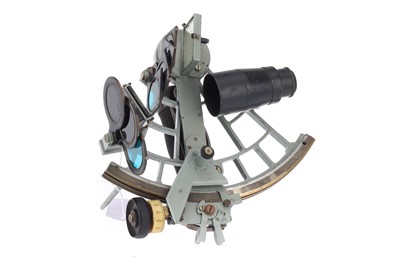 Lot 157 - WWII Sextant
