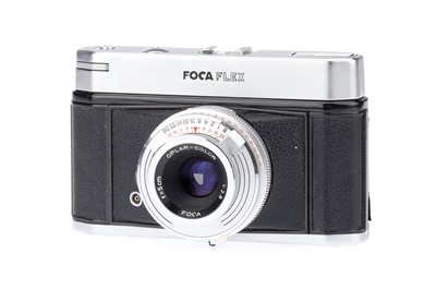 Lot 649 - A Foca Focaflex 35mm SLR Camera