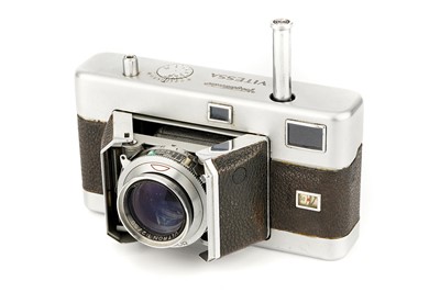 Lot 274 - A Voigtlander Vitessa 'Attrappe' Type 125 Rangefinder Camera