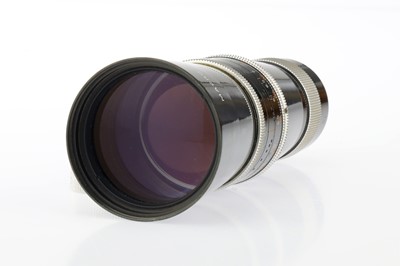 Lot 456 - A Kern-Paillard Macro-Yvar f/3.3 150mm C-Mount Lens