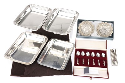 Lot 371 - A Small Collection of Silver Plate Items