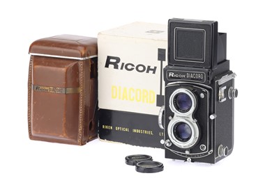 Lot 317 - A Riken Ricoh Diacord L TLR Camera