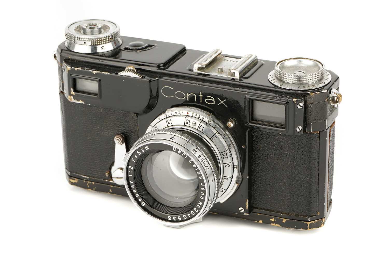 Lot 284 - A Zeiss Ikon Contax II Rangefinder Camera