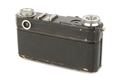 Lot 284 - A Zeiss Ikon Contax II Rangefinder Camera