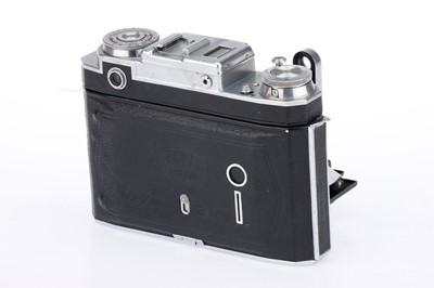 Lot 315 - A Zeiss Ikon Super Ikonta 533/16 Folding Rangefinder Camera