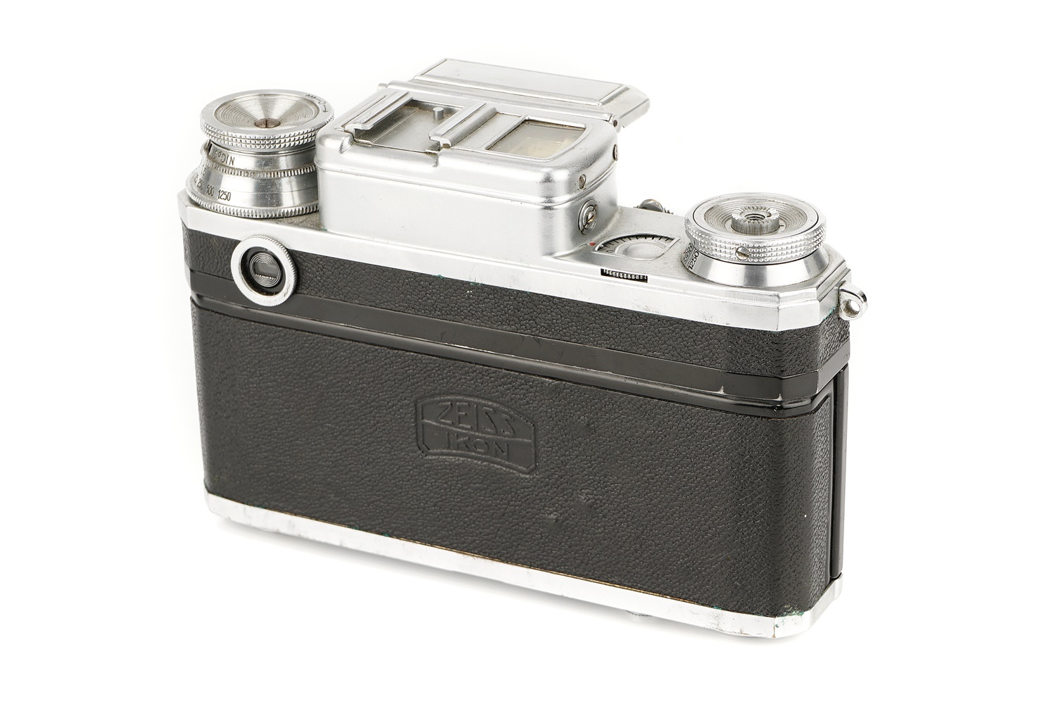Lot 59 - A Zeiss Ikon Contax III Rangefinder Camera Lot 59 - A Zeiss Ikon Contax III Rangefinder Camera
