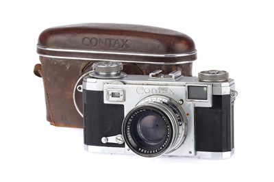 Lot 60 - A Contax IIa 35mm Rangefinder Camera