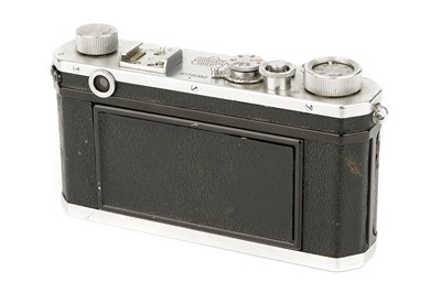 Lot 290 - A Nikon S Rangefinder Camera