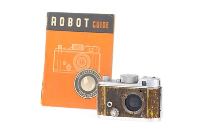 Lot 144 - A Robot II 35mm Viewfinder Camera