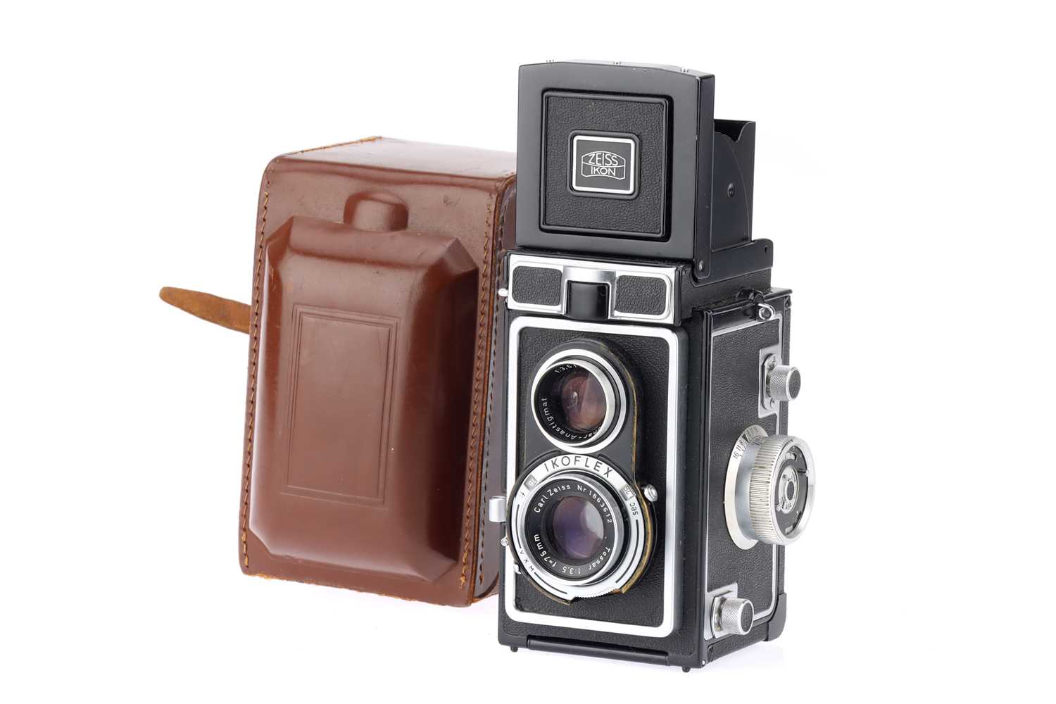 Lot 305 - A Zeiss Ikon Ikoflex Ic TLR Camera