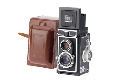 Lot 305 - A Zeiss Ikon Ikoflex Ic TLR Camera