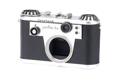 Lot 149 - A Corfield Periflex 3a 35mm Periscope Camera