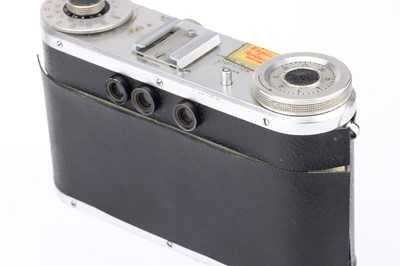 Lot 151 - A Corfield Periflex 3 35mm Periscope Camera