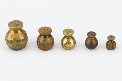 Lot 104 - 6 Small Sets of Weights