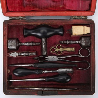 Lot 98 - A Late 18th Century Neurosurgery Trepanning Set