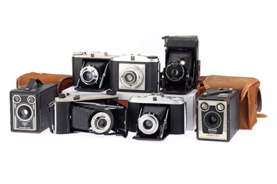 Lot 361 - A Mixed Selection of Cameras