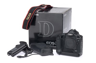 Lot 201 - A Canon EOS-1D MKII Full Fram Digital SLR Camera