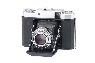 Lot 276 - A Zeiss Ikon Super Ikonta III 531/16 6 x 6cm Rangefinder Camera