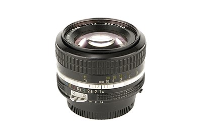 Lot 305 - A Nikon Ai Nikkor f/1.4 50mm Lens