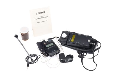 Lot 490 - A Minolta Flash Mate III Photographic Light Meter