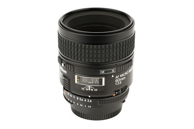 Lot 307 - A Nikon AF Micro-Nikkor f/2.8 60mm Lens