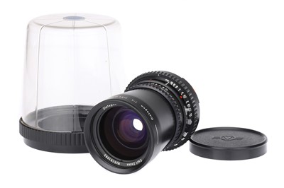 Lot 239 - A Carl Zeiss Distagon T* C f/4 50mm Lens