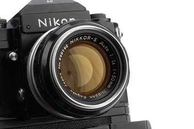 Lot 87 - A Nikon F SLR Camera