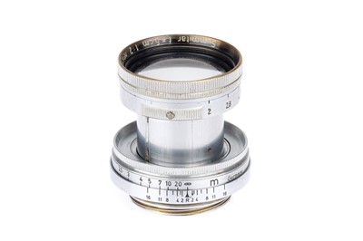 Lot 16 - A Leitz Summitar f/2 5cm Camera Lens