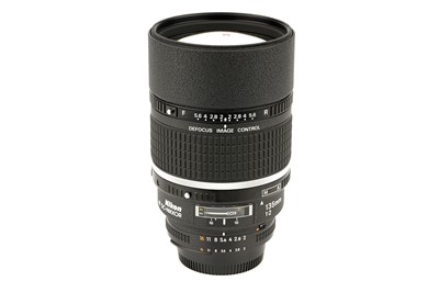 Lot 313 - A Nikon AF DC-Nikkor f/2 135mm Lens