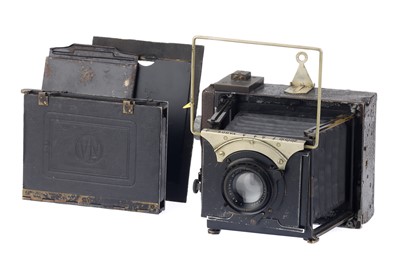 Lot 288 - A Quarter Plate Strut Folding Press Camera