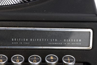 Lot 860 - An Olivetti Typewriter