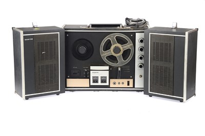 Lot 859 - A Sanyo 4 Track Stereo Tape Recorder