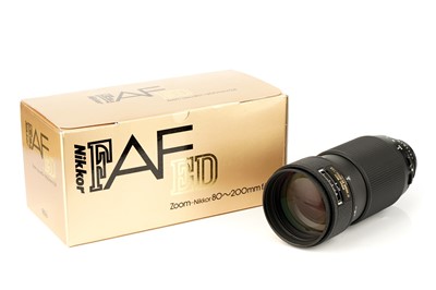Lot 317 - A Nikon AF Zoom-Nikkor ED f/2.8 80-200mm Lens