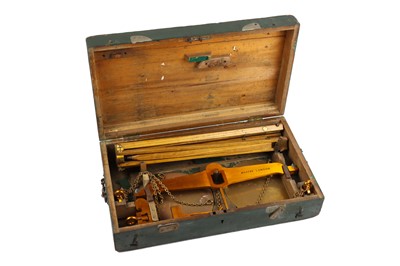 Lot 730 - De Grave Patent Portable 56lb Standard Beam Scale for Inspectors