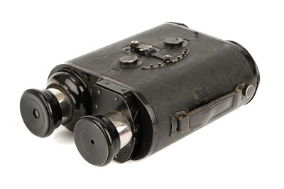 Lot 324 - A Bloch Leon Physiographe Stereo 'Binocular' Camera