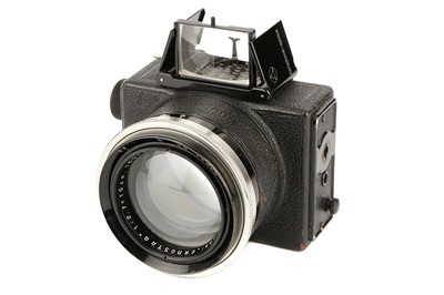 Lot 326 - An Ernemann 'Er-Nox' Ermanox 4.5x6cm Camera