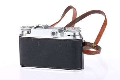 Lot 119 - A Voigtlander Prominent Rangefinder Camera
