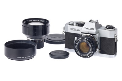 Lot 198 - A Canon EX Auto 35mm SLR Camera