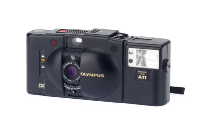 Lot 210 - An Olympus XA3 35mm Viewfinder Camera