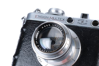 Lot 240 - An Ensign Multex Model 0 Rangefinder Camera