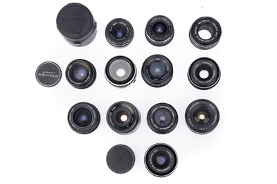 Lot 425 - A Mixed Selection of Camera Lenses