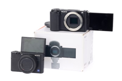 Lot 380 - A Sony ZV-E10 Mirrorless Camera