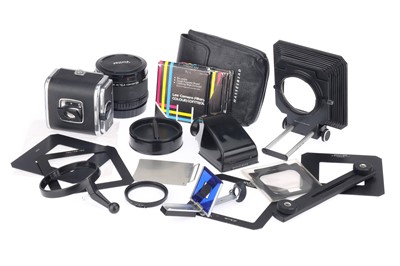 Lot 247 - A Mixed Selection of Hasselblad Accessories