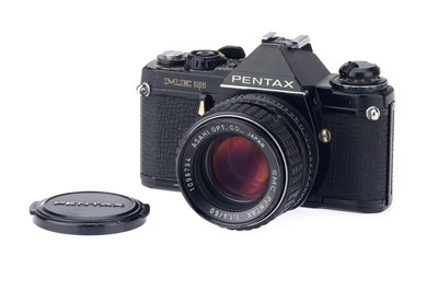 Lot 229 - A Pentax ME Super 35mm SLR Camera