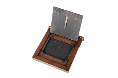 Lot 321 - An Unmarked British Wet Plate Sliding Box Camera