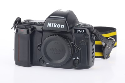 Lot 85 - A Nikon F90 35mm Camera Body
