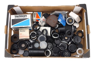 Lot 417 - Lenses and Accessories