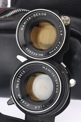 Lot 256 - A Mamiya C330 Medium Format TLR Camera