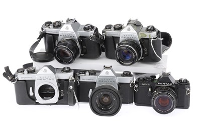 Lot 233 - A Selection of Pentax 35mm Cameras