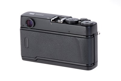 Lot 100 - A Konica Hexar RF Rangefinder Camera